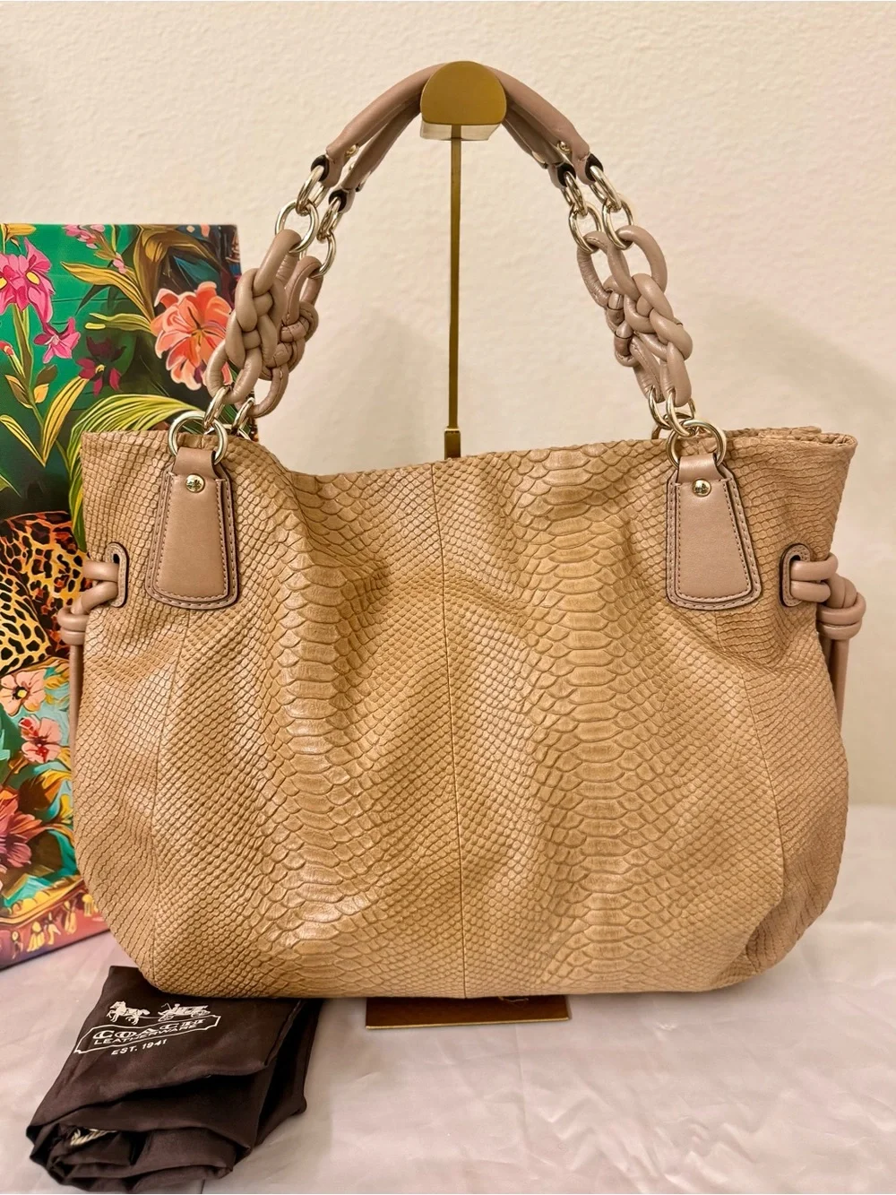 Rare!! NWOT - Coach Kristin Pocket Tote (L0820-14754) - Picture 11 of 16